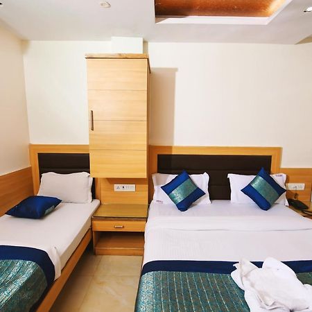 Hotel Lav Kush Deluxe " 3 Min Walking From New Delhi Railway Station " Kültér fotó
