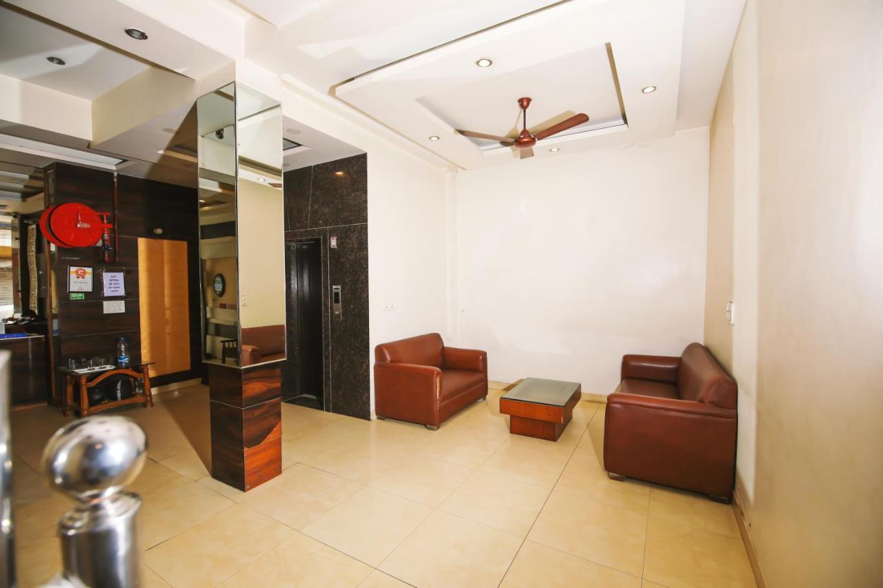 Hotel Lav Kush Deluxe " 3 Min Walking From New Delhi Railway Station " Kültér fotó