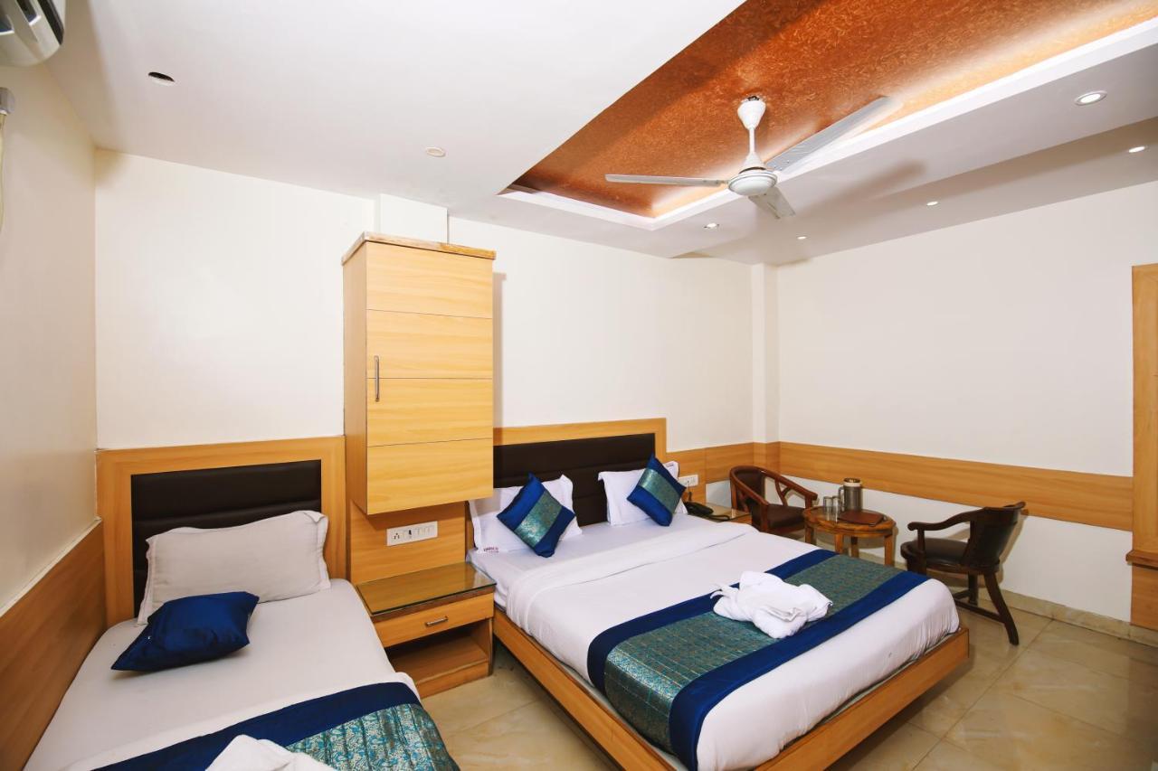 Hotel Lav Kush Deluxe " 3 Min Walking From New Delhi Railway Station " Kültér fotó