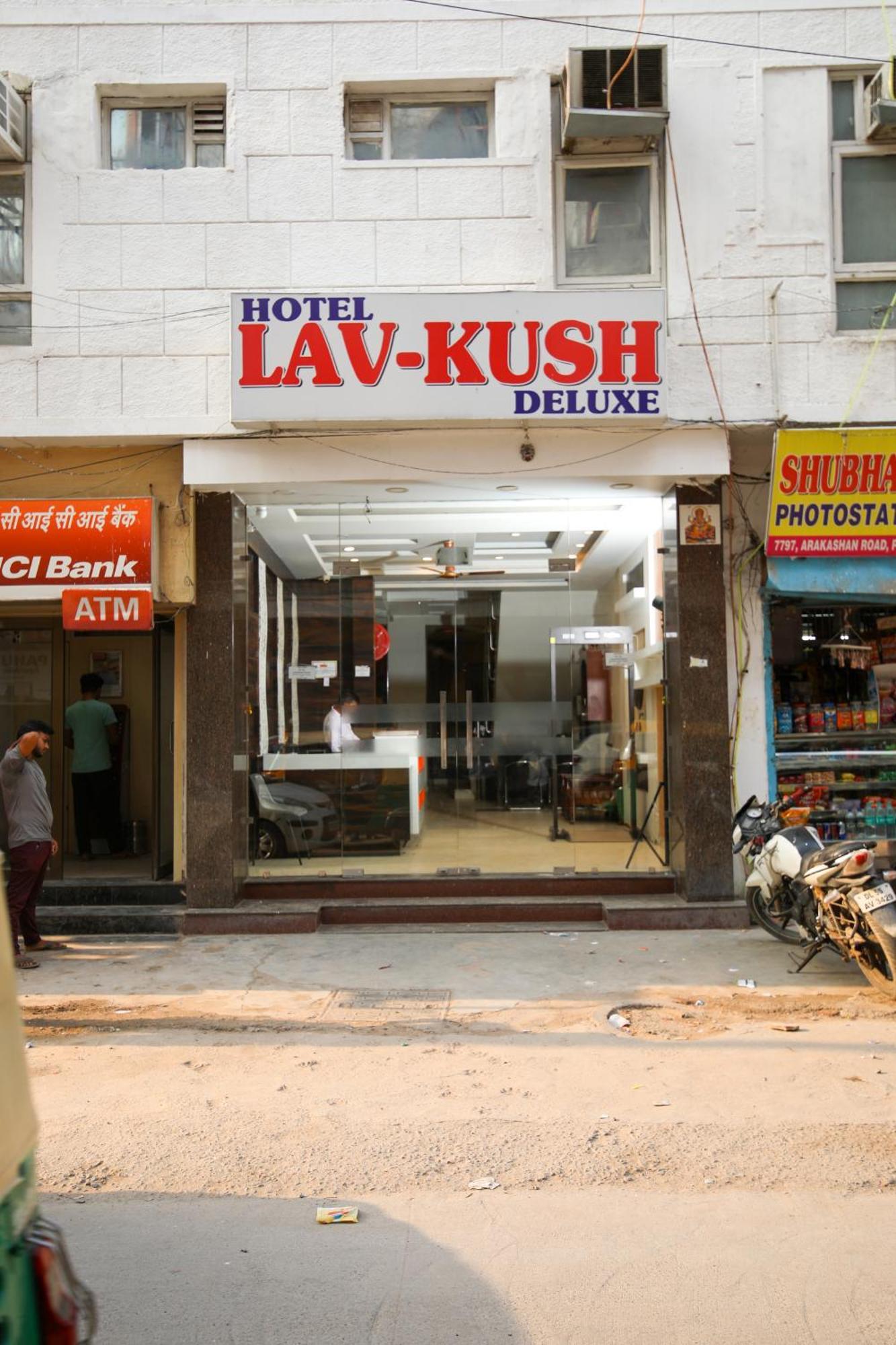 Hotel Lav Kush Deluxe " 3 Min Walking From New Delhi Railway Station " Kültér fotó